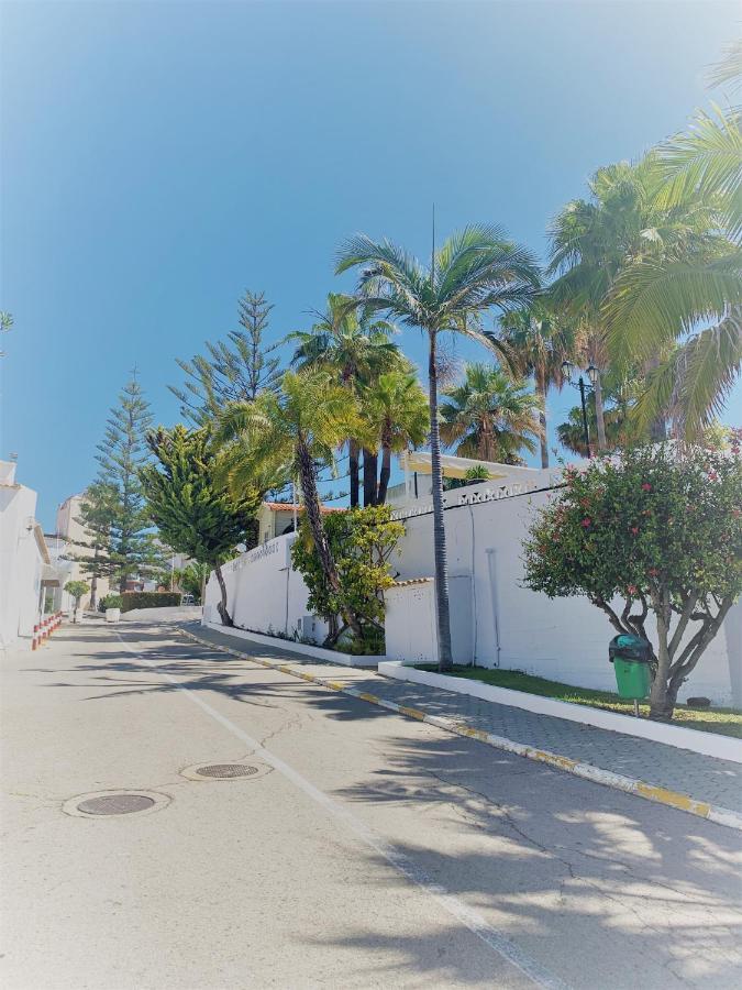 Oursea - Sea Front Fully Renewed 2021 Apartment Albufeira Ngoại thất bức ảnh