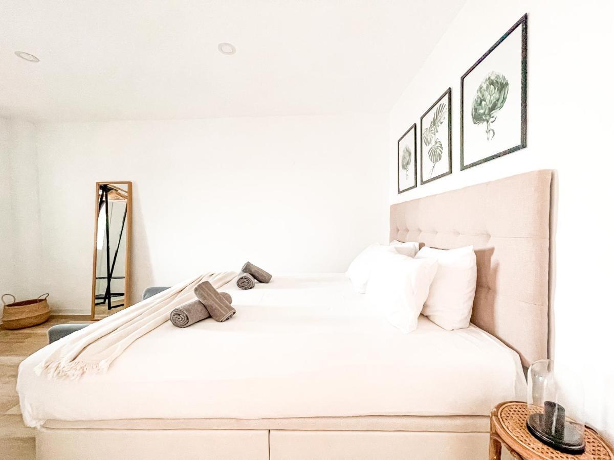Oursea - Sea Front Fully Renewed 2021 Apartment Albufeira Ngoại thất bức ảnh